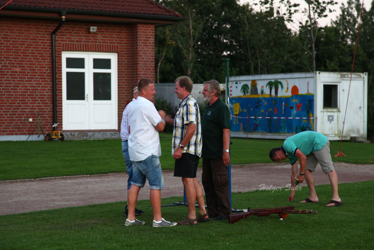 Bild 544 - Vogelschiessen am 18.8.12